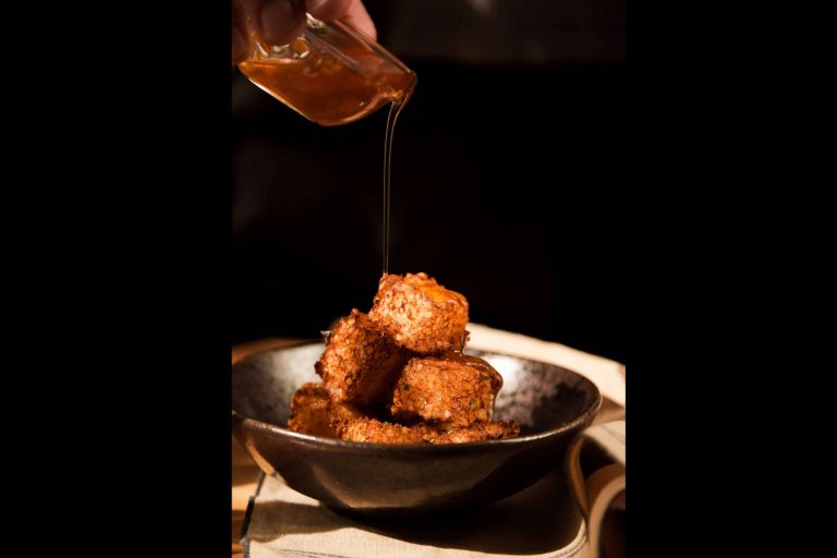 Una exquisita propuesta gastronómica y de coctelería basada en la gastronomía brasileña, Tropicalista Madrid