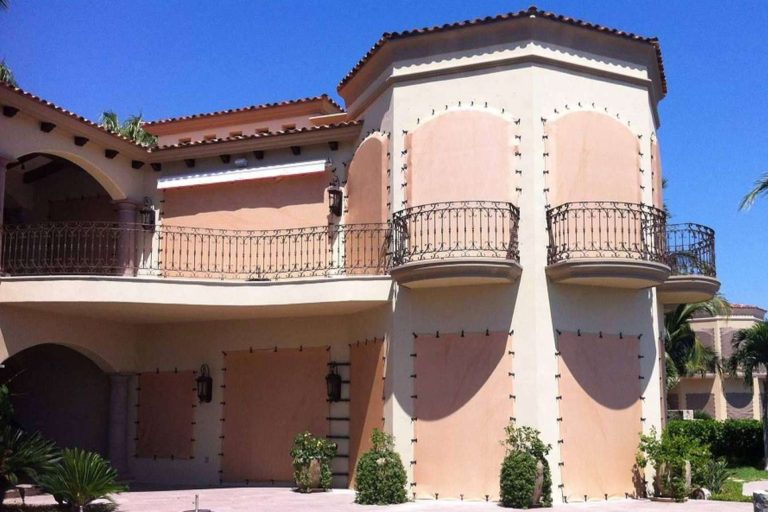 Hurricane Solution ofrece una solución empresarial inteligente para garantizar la continuidad de un negocio con su eficiente protección contra huracanes