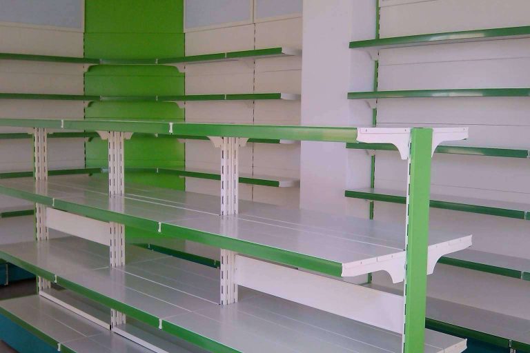 Estanterías para comercios de todo tipo con Equipotutienda