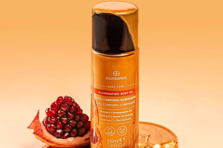 Aportar un toque de color y brillo a la piel para este verano con el aceite corporal iluminador de Equivalenza