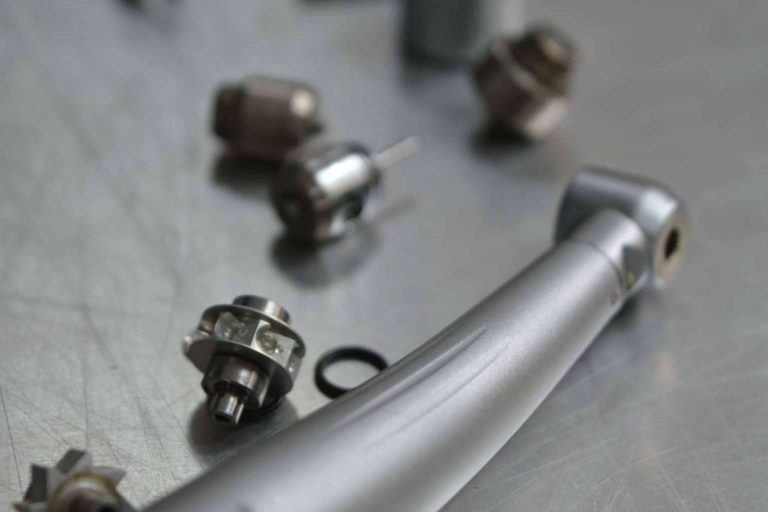 RD Express, especialistas en el cuidado y mantenimiento de equipos dentales