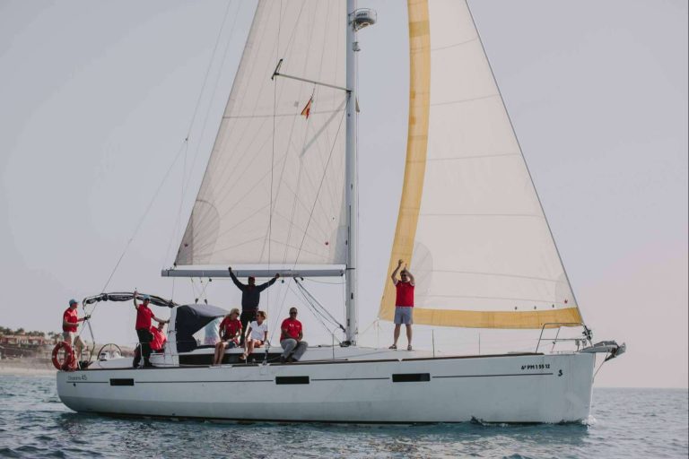 Eventos corporativos y actividades de equipo en verano y buen tiempo con Connect2Enjoy