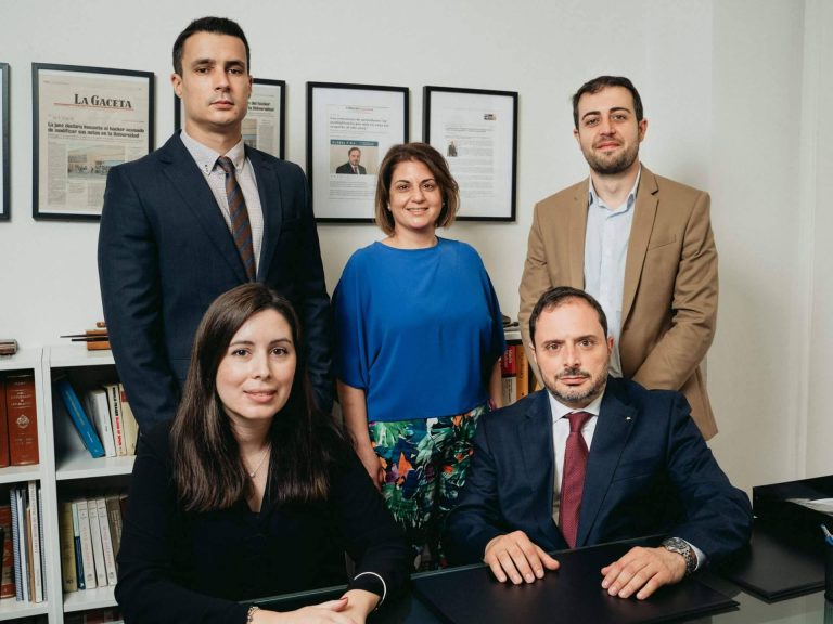 Igualada Belchí ofrece asesoramiento en materia de competencia desleal