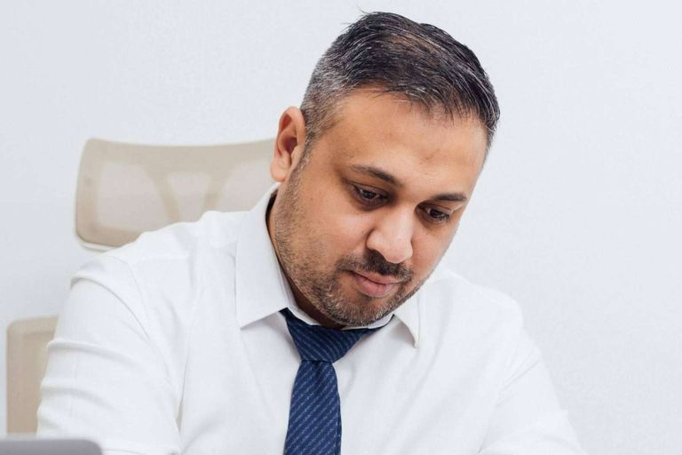 ¿Cómo emprender desde cero?