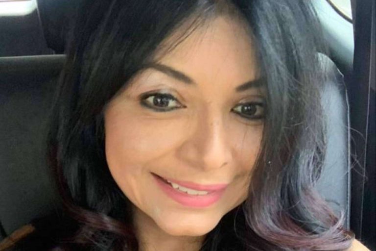 Ayuda profesional de terapia cognitiva conductual con María de Jesús para superar el cutting en adolescentes