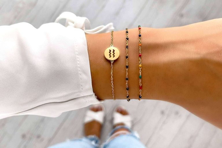 El catálogo de tobilleras y colgantes de colores para el verano de LePetiteMarie
