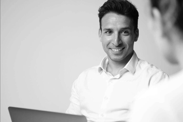 Construir un negocio sólido y organizado con Kill Monster, un programa de consultoría para pymes que da la tranquilidad de tener más dinero disponible cada mes