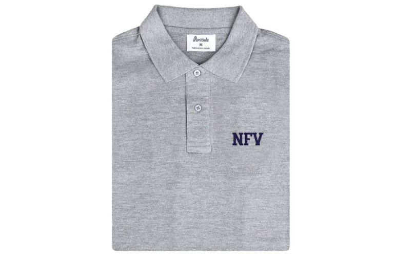 Personalizar los polos con la inicial del nombre es posible gracias a Anitials