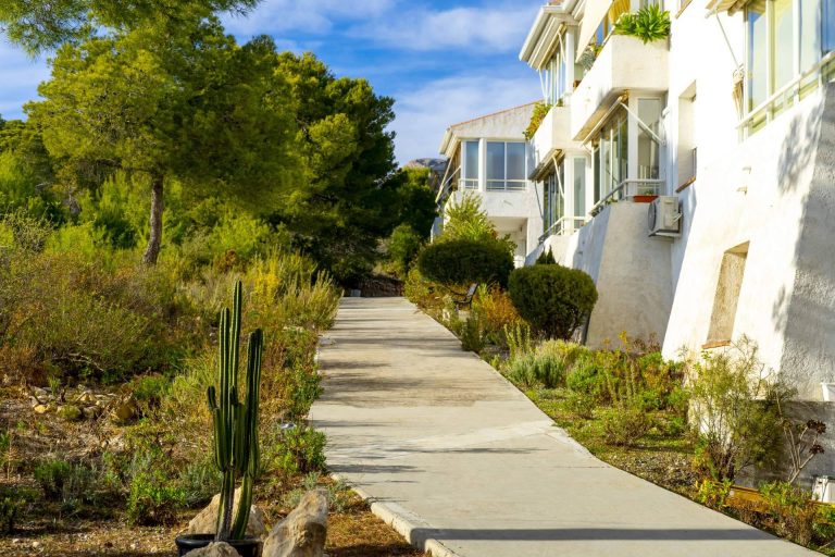 Angomed Senior Living, un alquiler de estancias que cada vez es elegido por más personas de la tercera edad