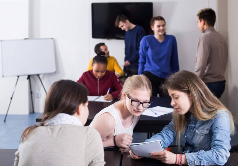 ApruebaTodo permite aprender y aprobar mientras se disfruta del tiempo libre, con