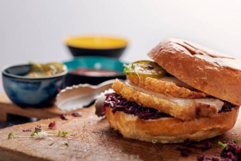 El secreto de Martín Berasategui para un lomo de cerdo para chuparse los dedos