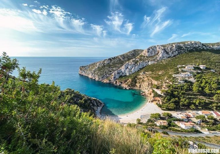 Jávea: el lugar perfecto para comprar una villa de lujo