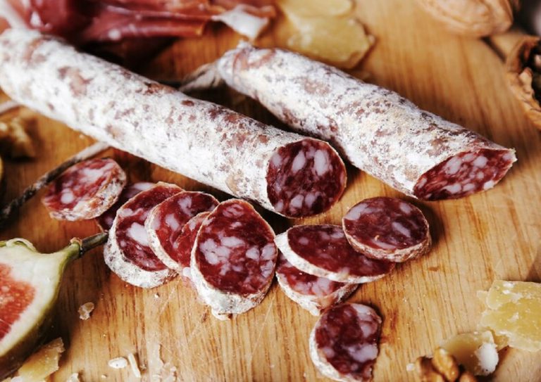 Lotes ibéricos, la alternativa a los regalos de siempre para triunfar