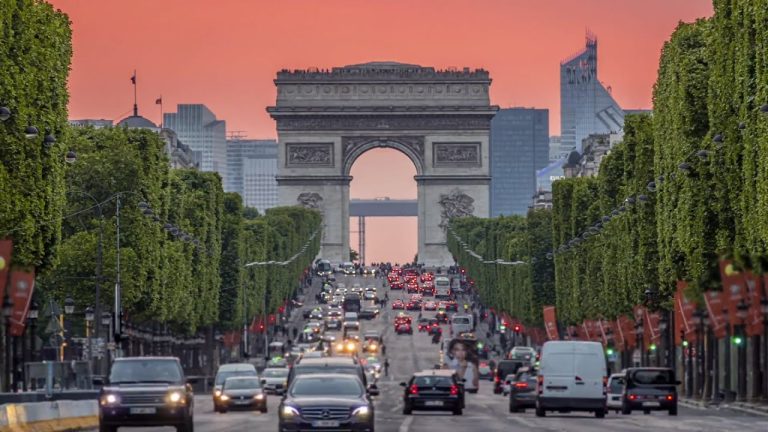 ¿Qué significa el Arco del Triunfo de París?