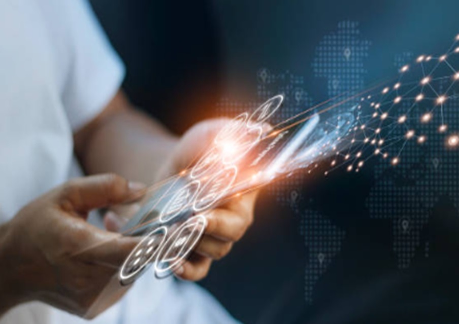 Implementa los recursos digitales más modernos en tu empresa con consultoras de rigor