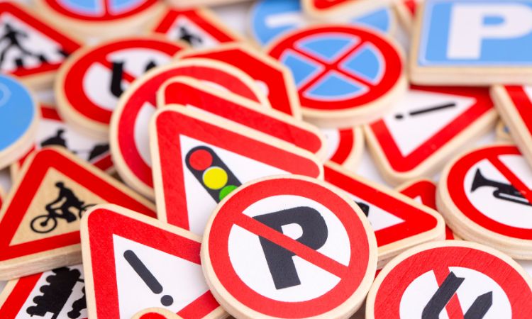 ¡Cuidado con la DGT! Estas son las señales que cambian este verano