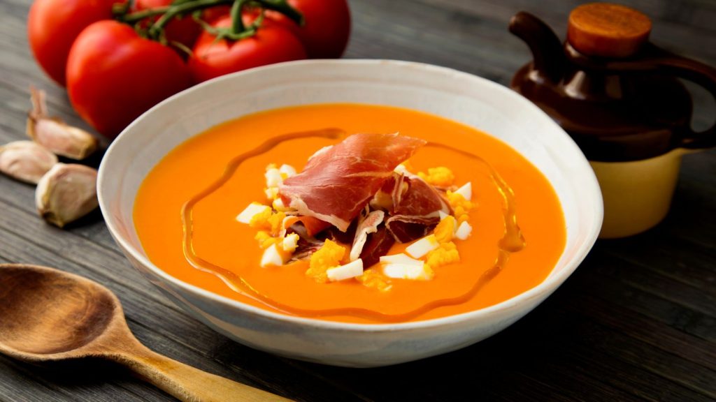 ¿Es mejor el gazpacho o el salmorejo en verano? La OCU lo tiene claro 58 ¿Cuánto cuesta hacer gazpacho o salmorejo?