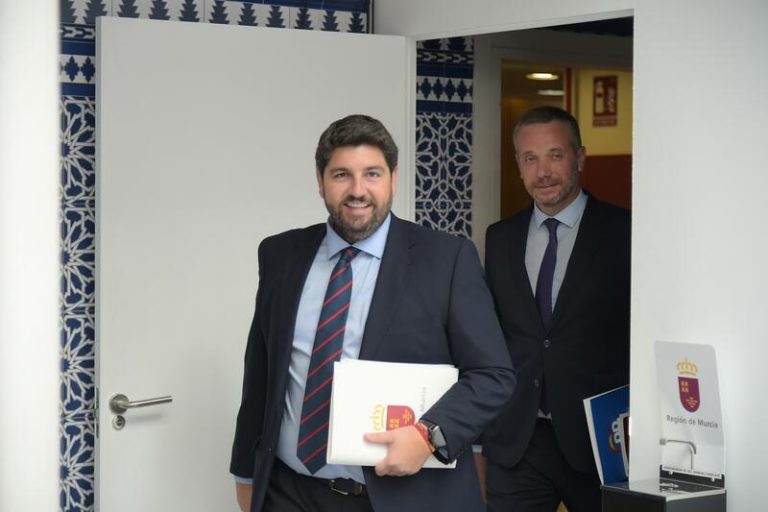 El debate de investidura de López Miras será los días 6 y 7 de julio