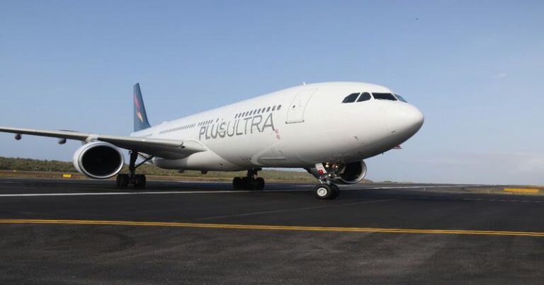Plus Ultra Líneas Aéreas recibe un nuevo Airbus 330-200
