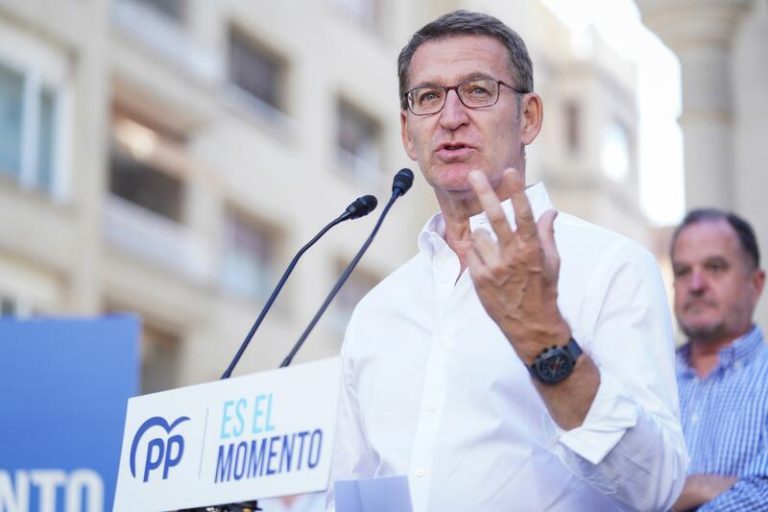 Feijóo dice que el PP es garantía de cambio ante un PNV incapaz de frenar 