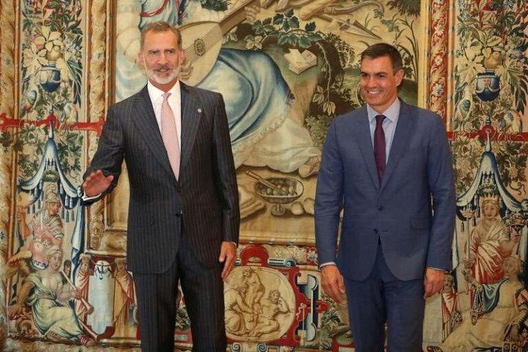 El Rey y Sánchez no despacharán este verano en el Palacio de Marivent y lo harán de forma ordinaria en Zarzuela
