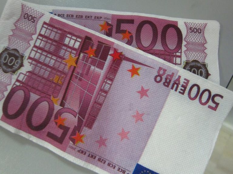 El número de billetes de 500 euros sigue cayendo y se mantiene en mínimos