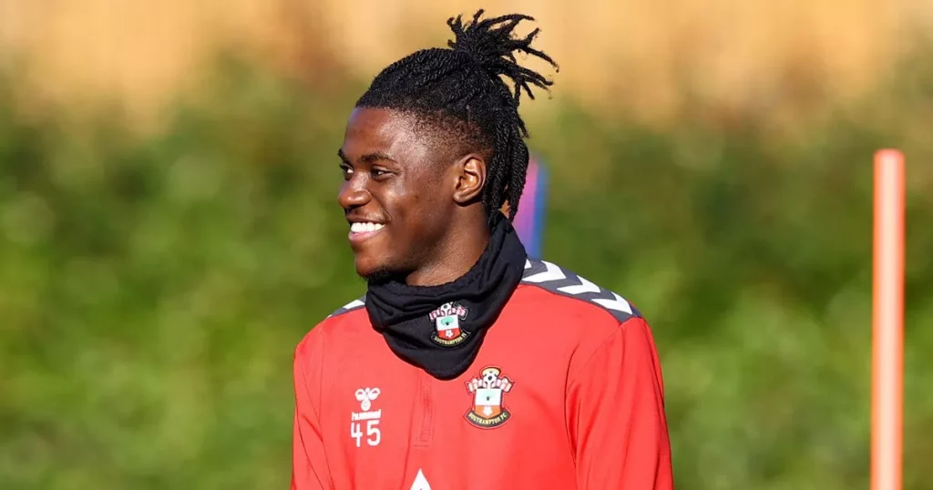 ¿Quién es Roméo Lavia, el nuevo objetivo del Barça? 47 Al Barça le ha tocado tirar la toalla