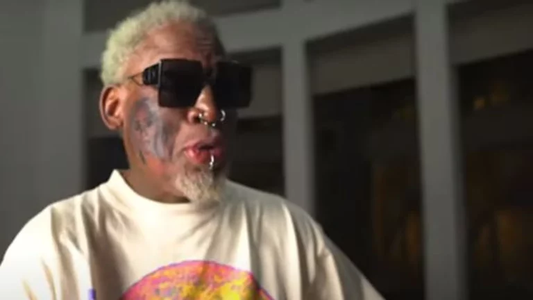 Rodman la lía en Corea del Norte: se zampa una botella de vodka y la estrella contra la pared