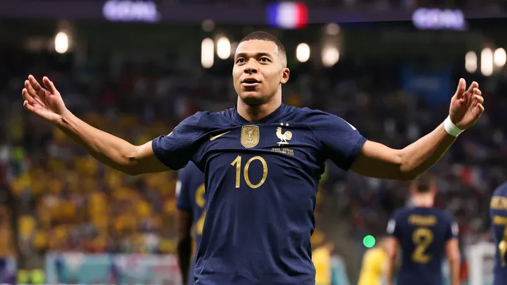 El caso Mbappé sacude el mercado veraniego del PSG