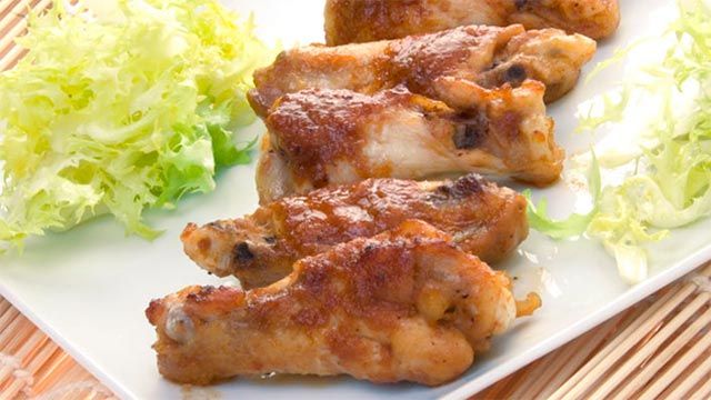 El ingrediente secreto de Arguiñano para unas alitas de pollo el doble sabrosas
