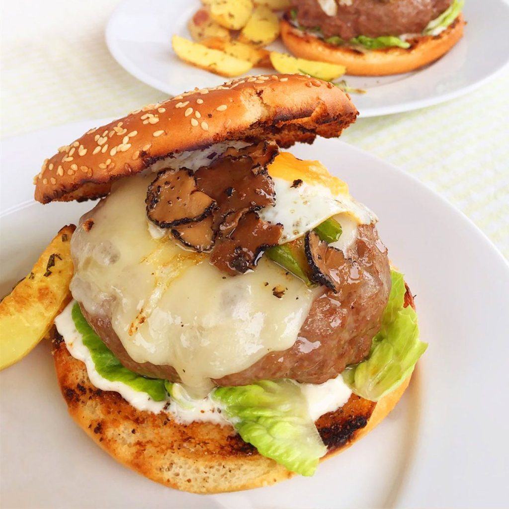 El paso a paso de la preparación de las hamburguesas caseras de Arguiñano