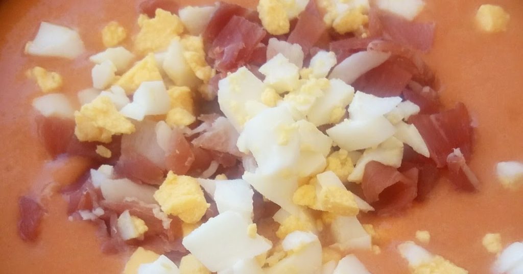 Beneficios de consumir salmorejo fresco en verano