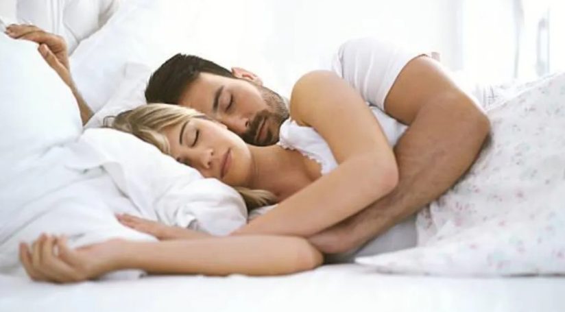 Estas son las posturas sexuales que menos gustan a los españoles