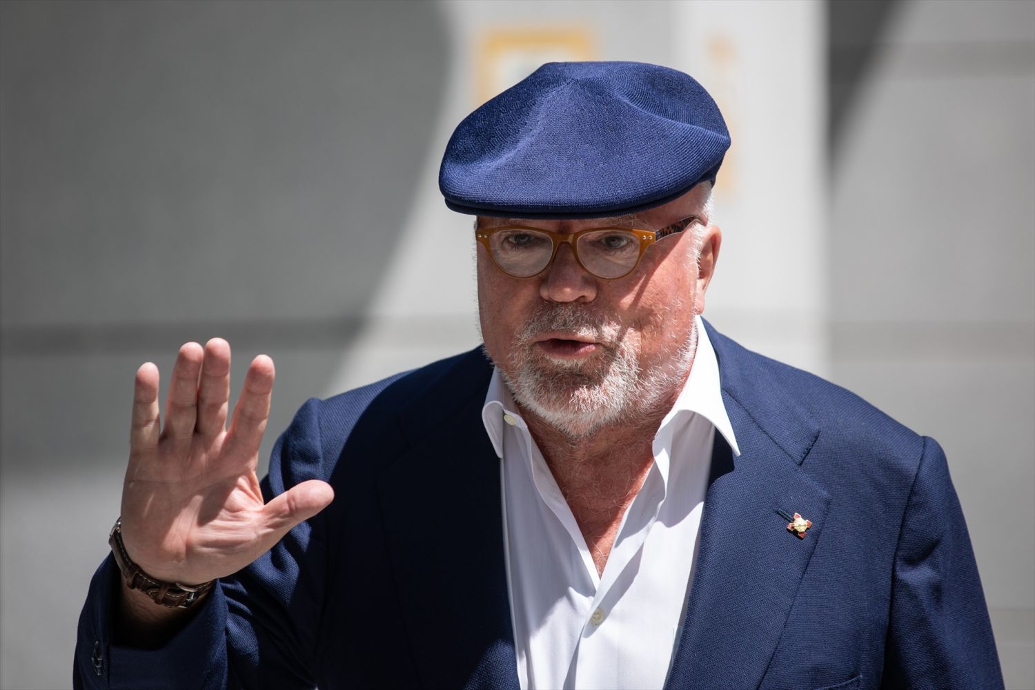 El excomisario José Manuel Villarejo a su salida de la Audiencia Nacional, a 27 de julio de 2023, en Madrid (España). La Fiscalía Anticorrupción ha solicitado al tribunal de la Audiencia Nacional (AN), que ha dictado la primera condena del 'caso Villarejo',