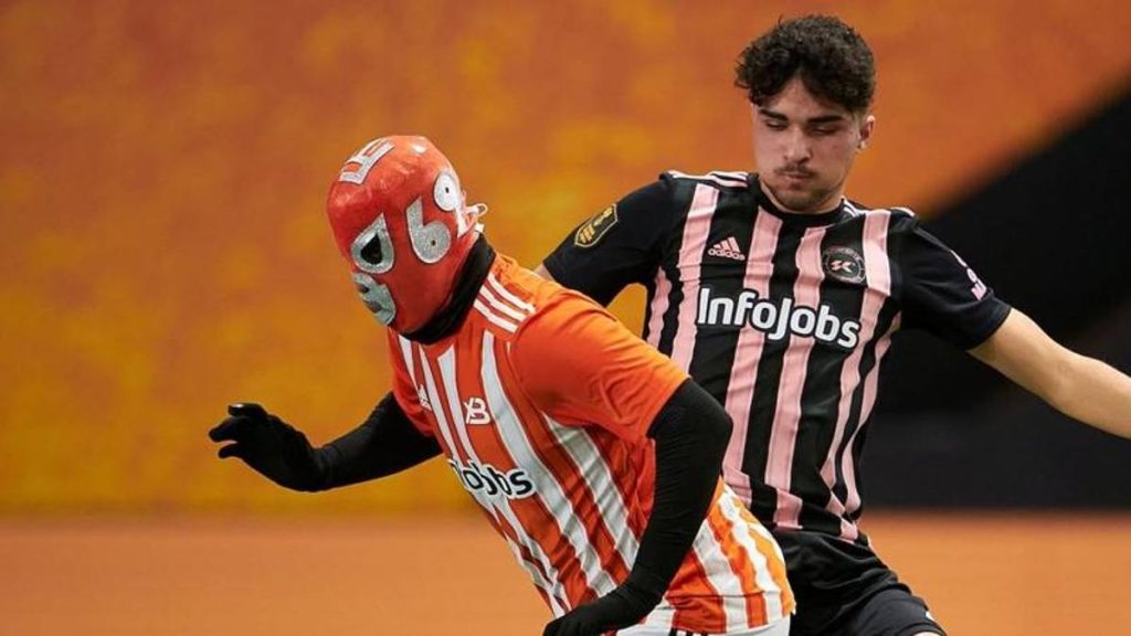 Hay 12 equipos liderados por celebridades