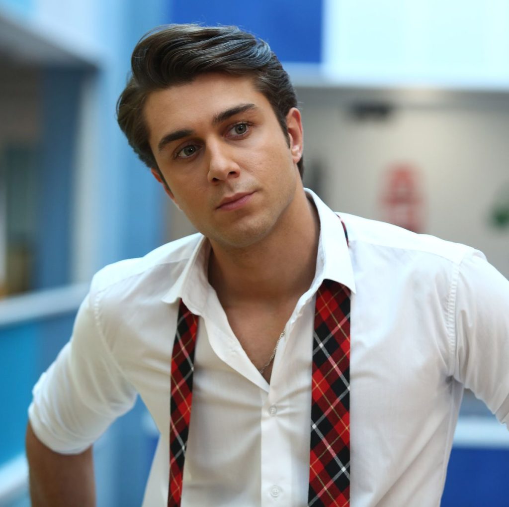 El enfrentamiento entre Ömer y Ahmet en “Hermanos”