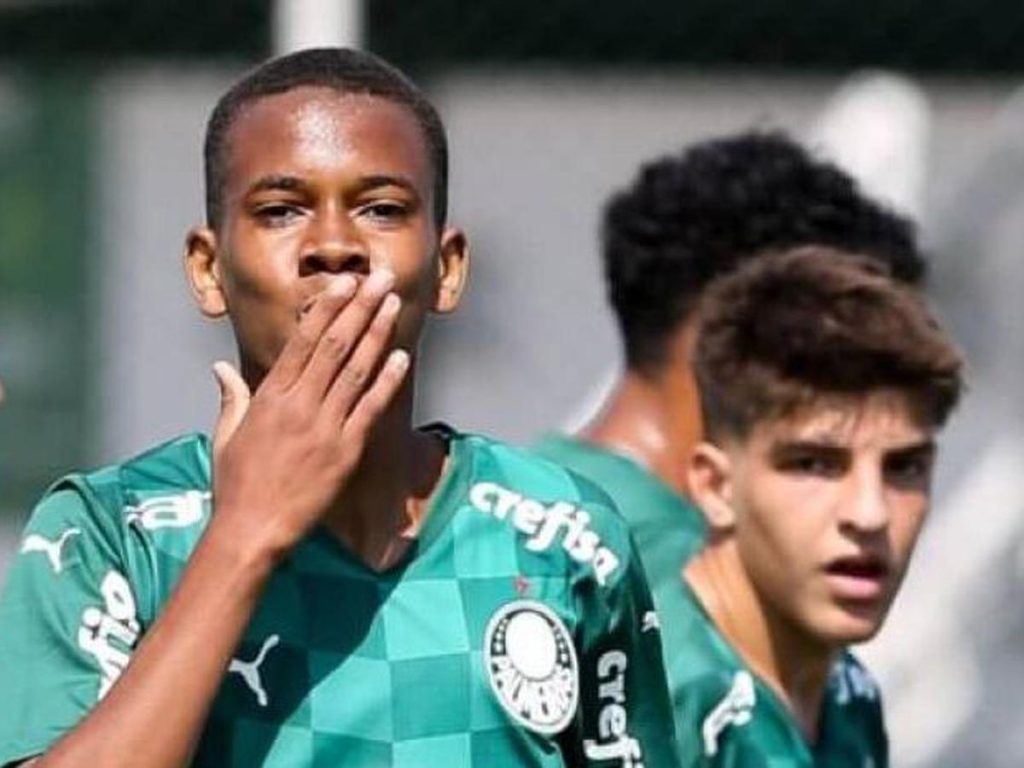 Juega en el Palmeiras