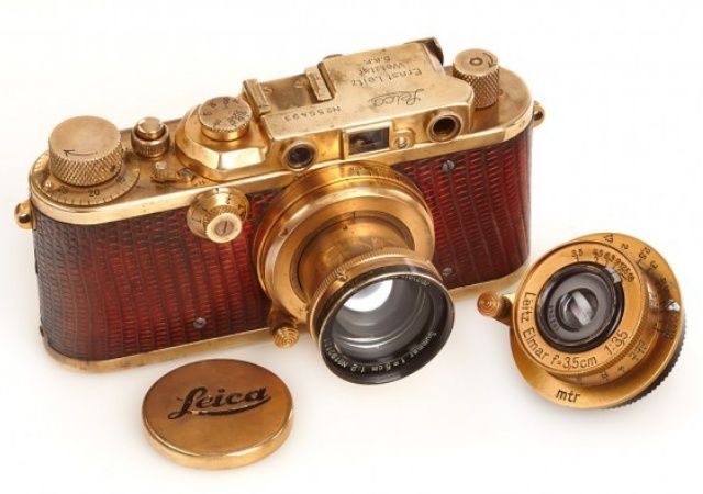 Leica Luxus II chapado en oro