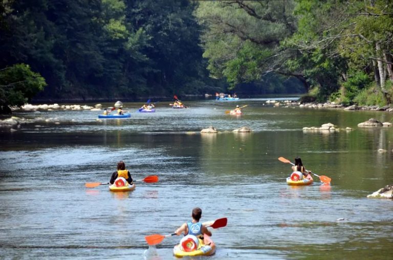Mejores ríos de España para bañarse con niños