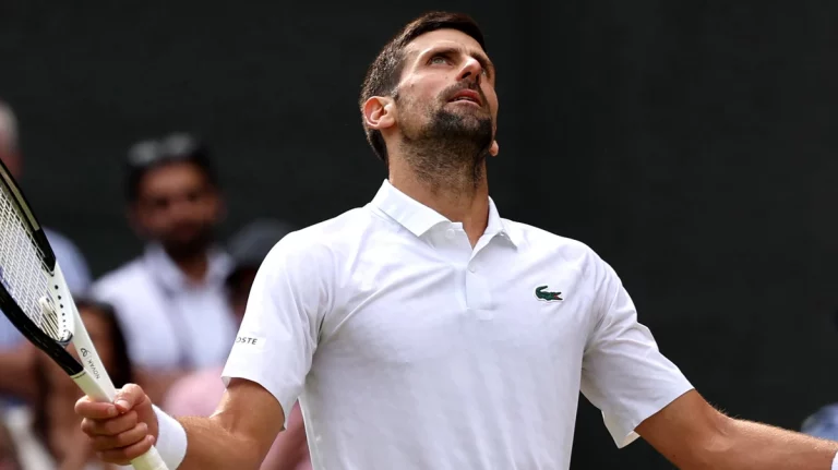 Novak Djokovic se desploma en la ATP