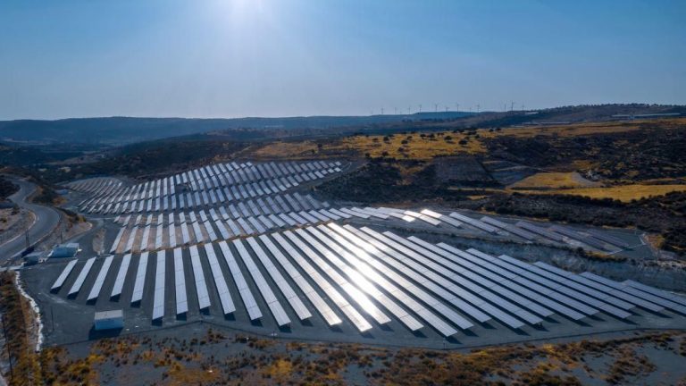 FCC Industrial gana el contrato de construcción de 263 MW de instalaciones solares en España