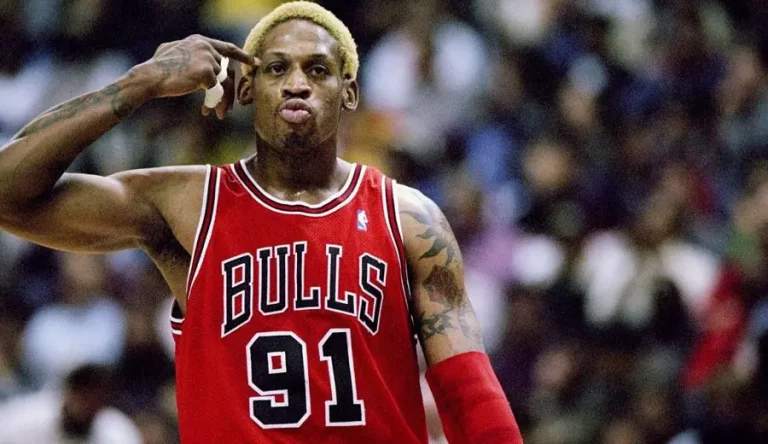 ¿Qué fue de Dennis Rodman, el mito más polémico de la NBA?