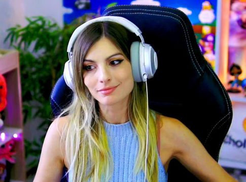 Su paso por el mundo de los videojuegos ¿Quién es Cristinini, la acompañante de Ramón García en el Grand Prix?