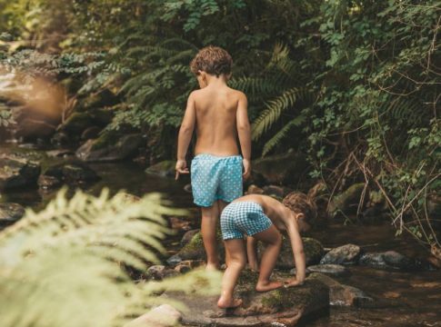 Bañadores rejilla peligro