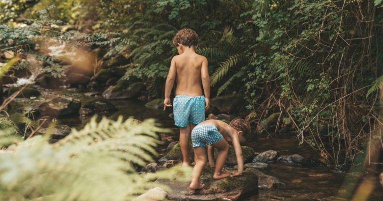 Un trabajador del SAMUR te muestra el peligro de los bañadores masculinos: 