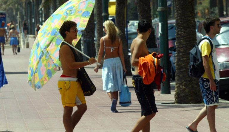 La AEMET se pone dura: así afectará la ola de calor extrema a toda España
