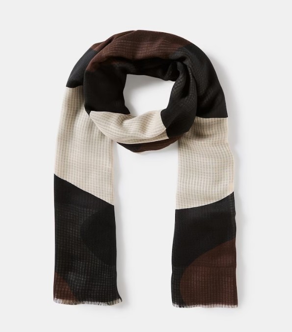 Monederos, fulares, cinturones y muchos más accesorios de las mejores marcas a precios increíbles en El Corte Inglés 2 fular estampado geometrico el corte ingles