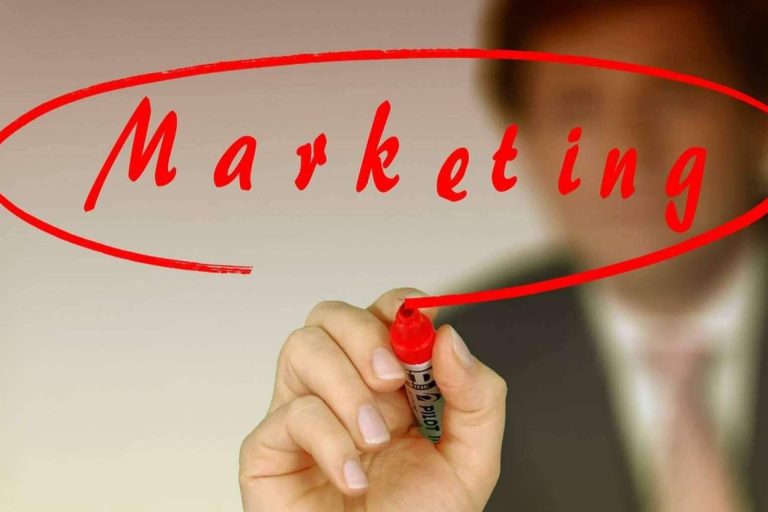 La tienda online de regalos publicitarios, NoTeLoPienses, se adapta a cualquier cliente