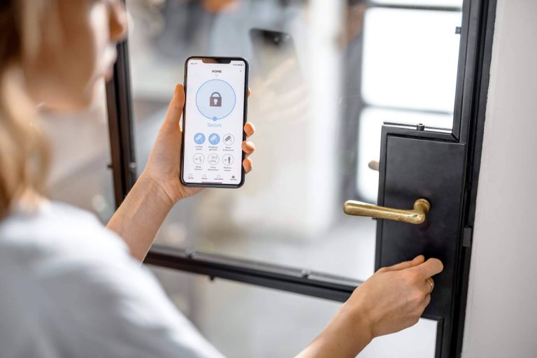 TheKey Host cuenta con Easy Lock, la cerradura electrónica de Baintex para crear un hogar inteligente