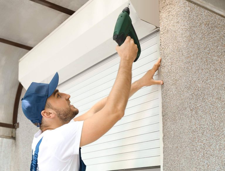 Reparación persianas en Campello y Torremolinos de la mano del equipo de profesionales de Soluciones González